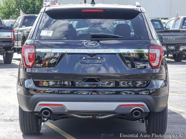 Ford Explorer 2017 photo 4